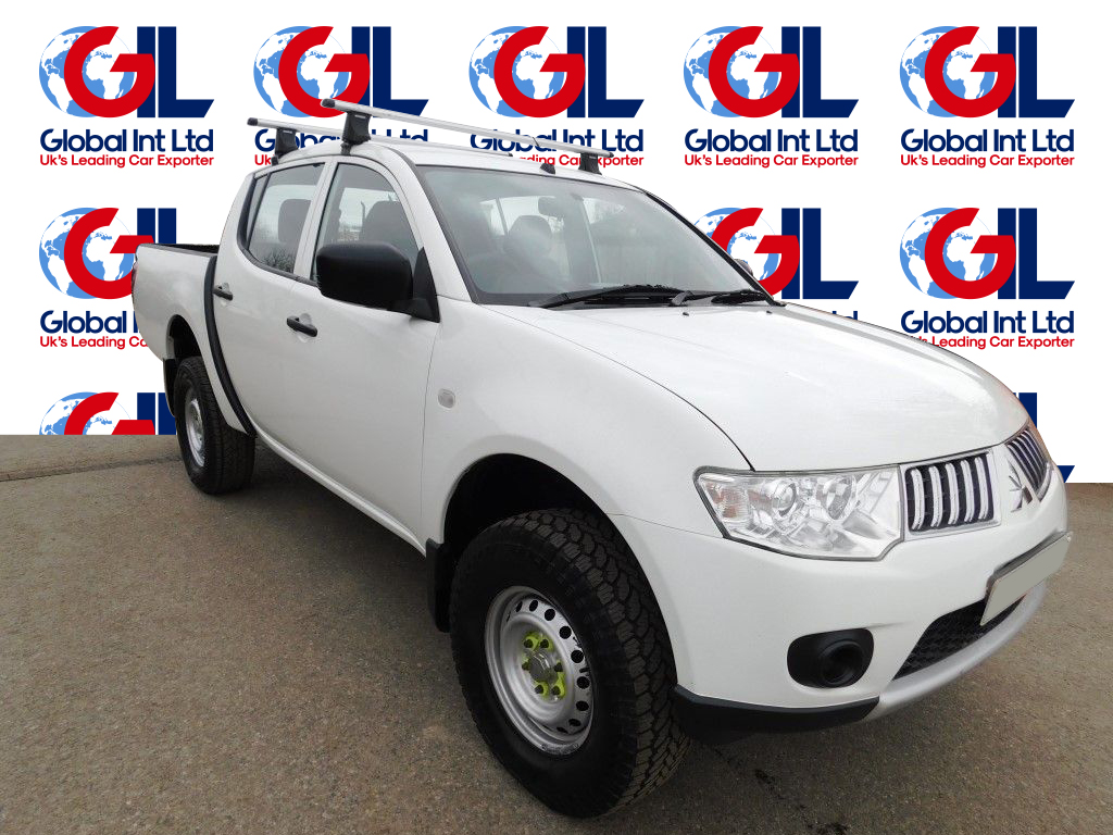 Mitsubishi l200 2013