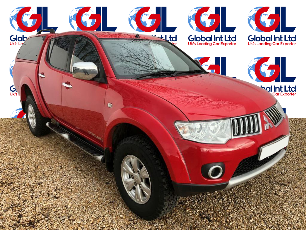 Mitsubishi l200 2013