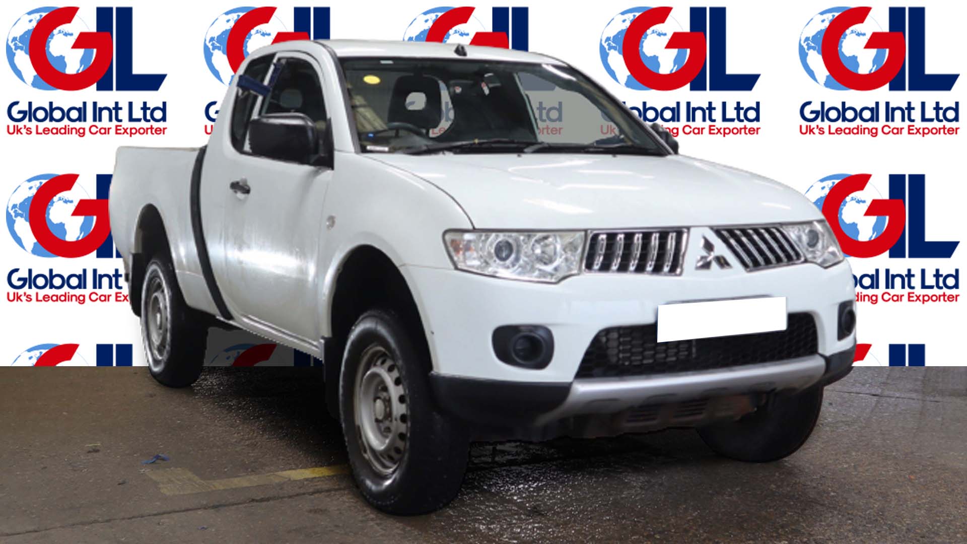 Mitsubishi l200 2013