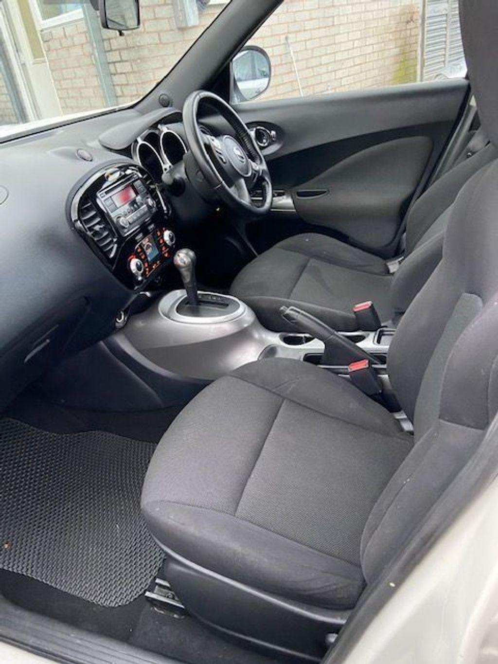 Nissan Juke 2013/0 - Global Int Ltd