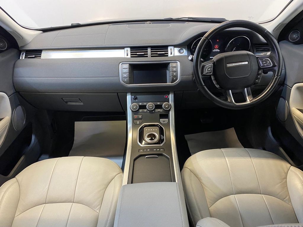 Land Rover Range Rover Evoque 2015/0 Global Int Ltd