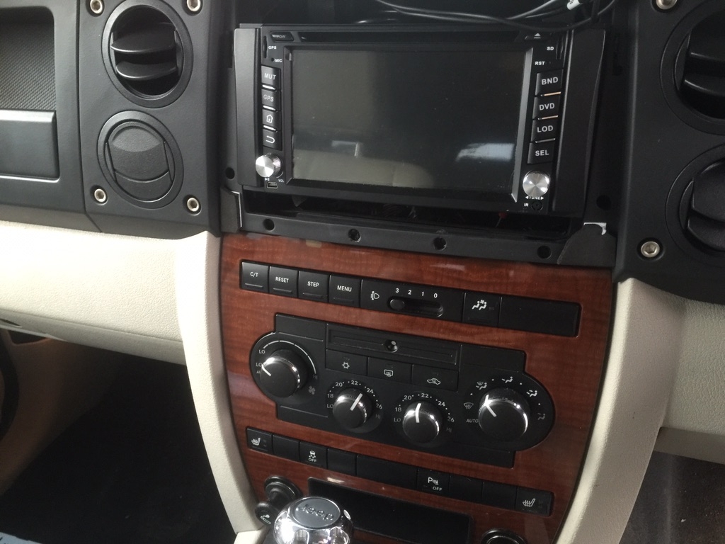 Jeep Commander 2007/0 - Global Int Ltd