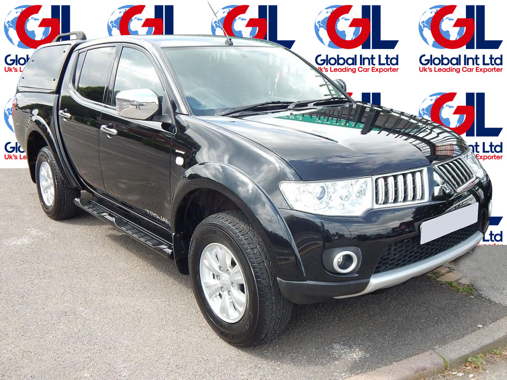 Mitsubishi l200 2013
