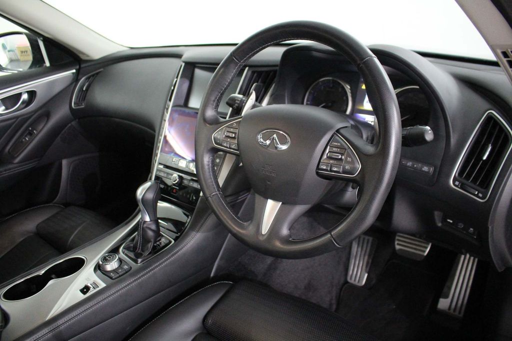 Infiniti q50 салон